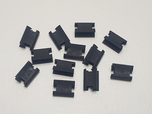 Ford door weatherstrip clips - door,