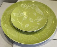 Plates By Spal Porcelain Set Of 4 in Lime Green Leaf Pattern VGC