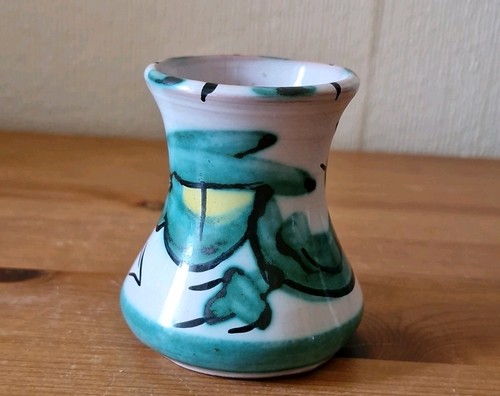 Tintagel pottery dragon eye - tintagel, eye"