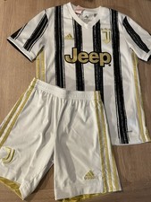 Boys Adidas Juventus Football