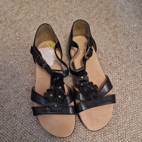 Clarks ladies black leather - ladies,