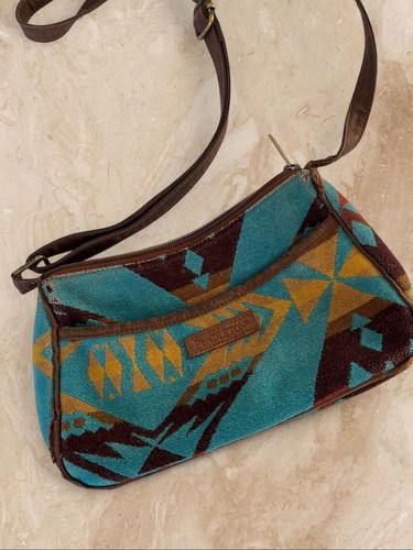 Pendleton geometric pattern - pendleton,