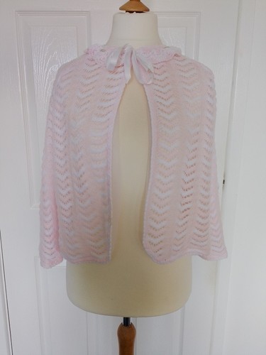 Ladies pretty pink bed jacket - pretty,