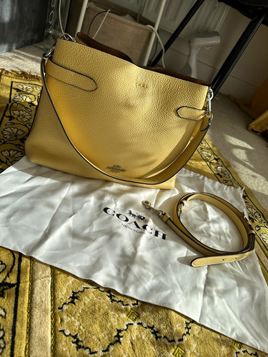 Coach pebbled leather shoulder - coach,