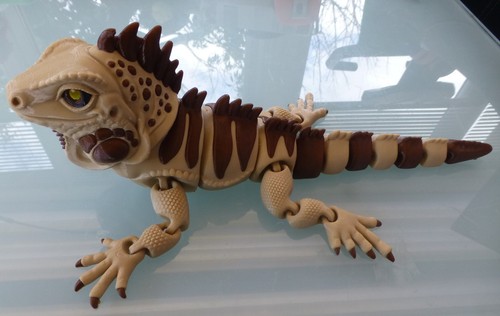 Iguana ornament articulated - iguana,