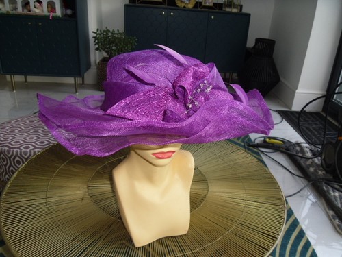 Fabulous ladies wide - ladies, 18"