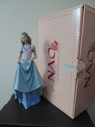 Nao lladro 1327 - by, lladro.