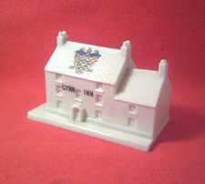 Grafton Crested China GYNN Inn Blackpool Crest