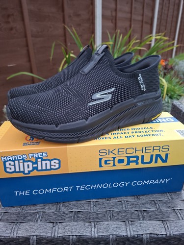 Skechers max cushioning - skechers,