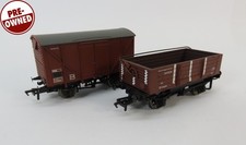 OO Gauge Bachmann 2x BR Wagons