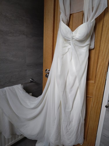 Ivory strapless flowing plus - ivory,