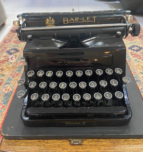 Bar let portable typewriter - portable,