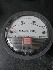 Dwyer W48AA Magnehelic Pressure Gauge 2000-150cm Of Water