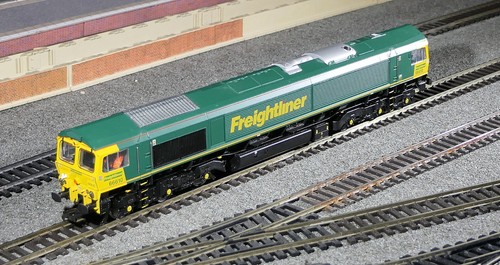 Bachmann 726 class - bachmann, 66/6