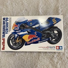 RedBull YAMAHA WCM YZR500’99
