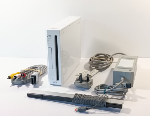 Nintendo wii console white - nintendo,