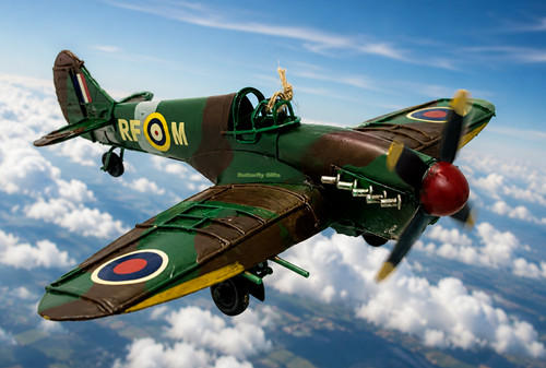 Ww2 spitfire tin plate - ww2,