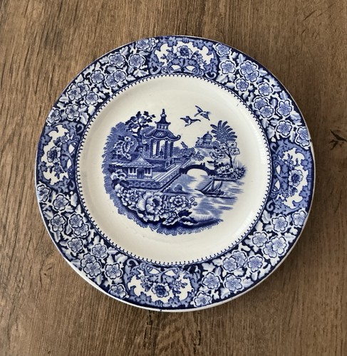 Olde alton ware plate - ware,