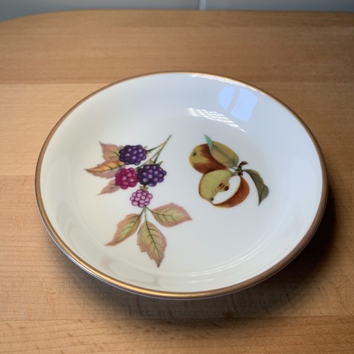 Royal worcester evesham gold - evesham,