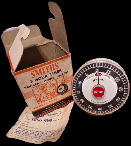 Vintage smiths hour - vintage,