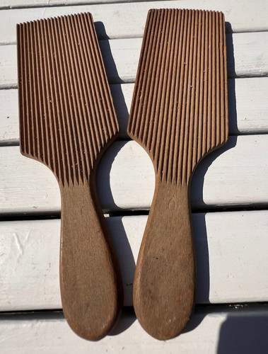 Vintage antique wooden - vintage, ridged