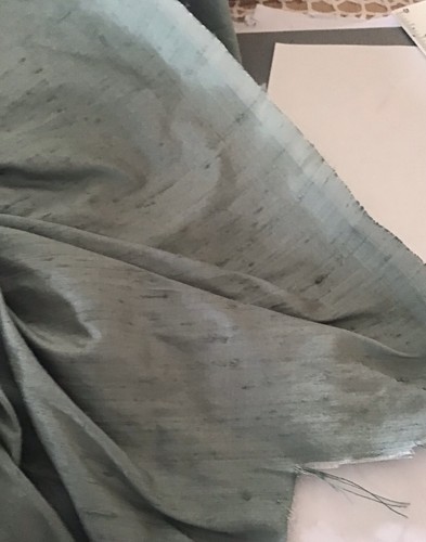 100 silk dupion eucalyptus - 100%,