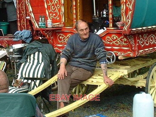 Photo selby travelling - photo,