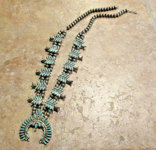 Superb vintage zuni - 23",