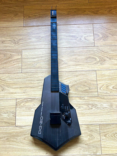 Casio digital guitar - dg-20,