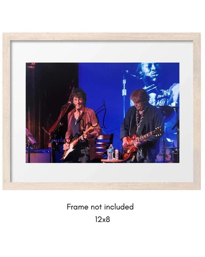Ronnie wood hand signed - ronnie,
