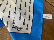 Patricia Paris - Women's Vintage Eiffel Tower Scarf