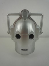 VINTAGE 2006 DOCTOR WHO COLLECTIBLE CYBERMAN HEAD MONEY BOX WITH BASE
