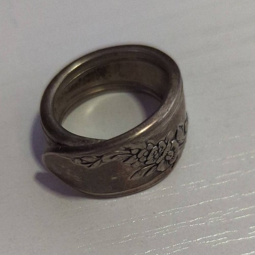 Silverware wrap ring oneida - wrap,