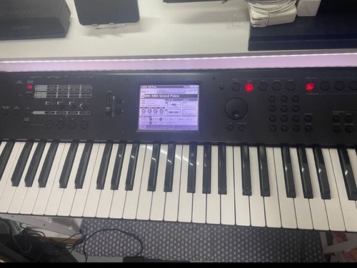Korg m50 music workstation - music,