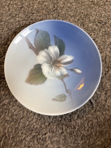 Royal copenhagen plate white - copenhagen, plate,