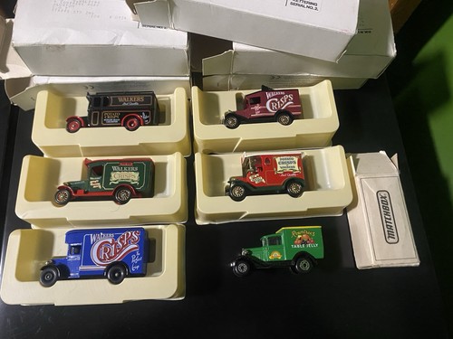 Lledo walkers crisps vintage - lledo,