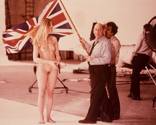 James bond girls nude - art, 007
