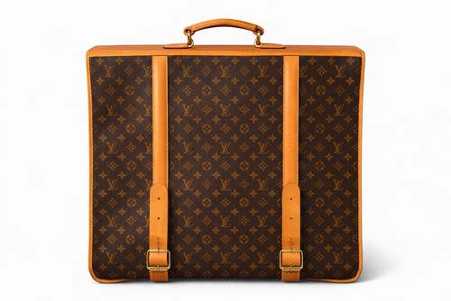 Authentic vintage louis - authentic,