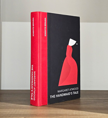 Margaret atwood the handmaid - atwood, handmaid's
