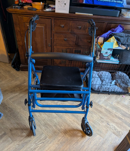 Blue black wheel foldable - blue, 4-wheel