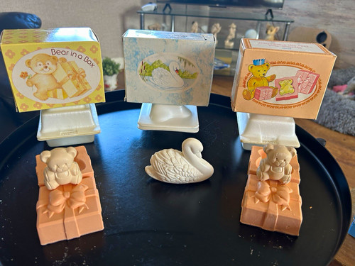 Vintage avon soap - avon, lot