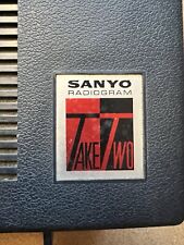 SUPER COMPACT VERY RARE SANYO G1120E BATTERY RECORD PLAYER TURNTABLE