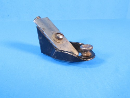 Showy tiny wood luthier - wood, or