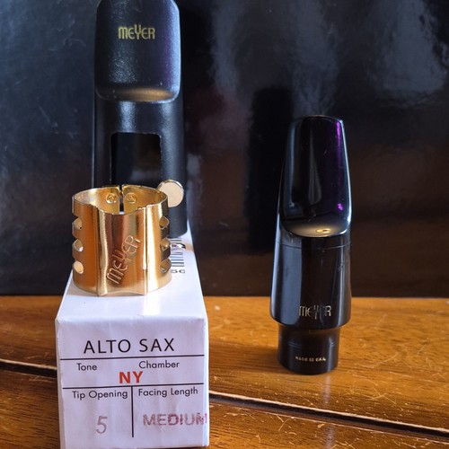 Meyer new york alto sax - meyer,