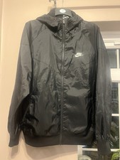 Nike Men’s Black Windrunner Jacket Size Large