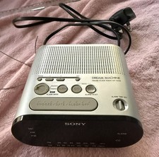 SONY  DREAM MACHINE ICF-C218  FM/AM CLOCK RADIO - GOOD CONDITION