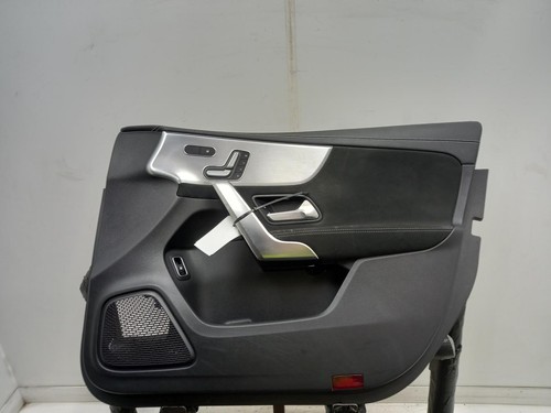 Mercedes class door card - a,