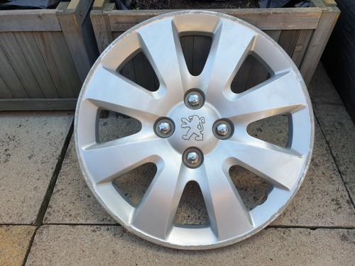 Peugeot 207 wheel - peugeot, hub