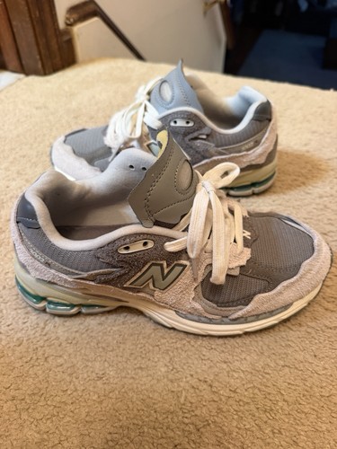 New balance 2002r men size - new,