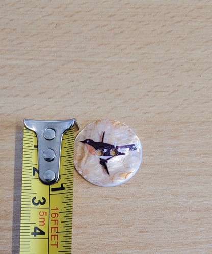 Bird patterned buttons